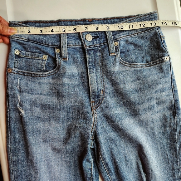 Levi's 725 High Rise Boot Cut Jeans Women's Denim Stretch Medium Blue 27. - Picture 7 of 17